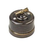 Выключатель поворотный 2-кл. ОП Лизетта 10А IP20 ретро 4 полож. ABS-пластик бронз. Bironi B1-202-25 Выключатель поворотный 2-кл. ОП Лизетта 10А IP20 ретро 4 полож. ABS-пластик бронз. Bironi B1-202-25