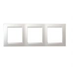 Рамка 3-м Simon15 бел. Simon 1500630-030 Рамка 3-м Simon15 бел. Simon 1500630-030